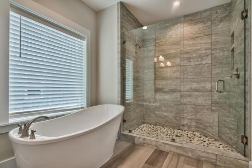 Hook, Wine & Sinker - Private Pool! Brand New!