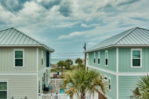 Hook, Wine & Sinker - Private Pool! Brand New!