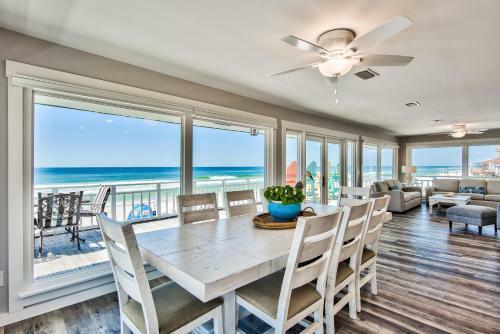 Island Time- Wonderful Private Beachfront Home - Beautiful!!!
