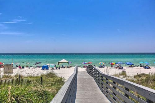 Pet-friendly Pcb Resort Gem With Pool Walk To Beach