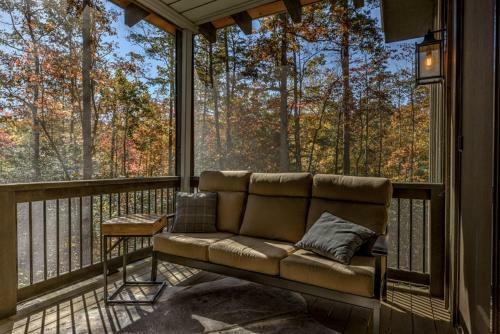 Singing Pines By Escape To Blue Ridge
