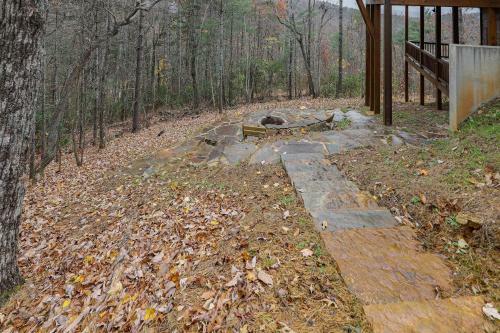 Roxy's Mountain Retreat