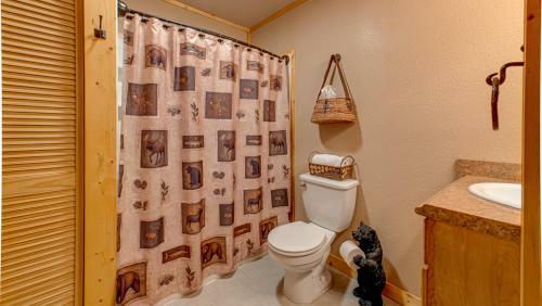 Standing Bear Lodge By Escape To Blue Ridge