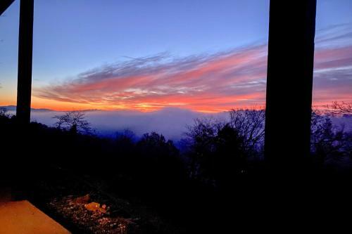 Luxe Chic Blue Ridge Hideaway Toccoa Overlook!