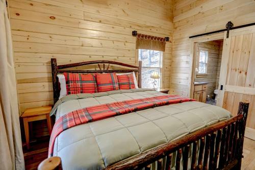 Three Little Cubs Lodge