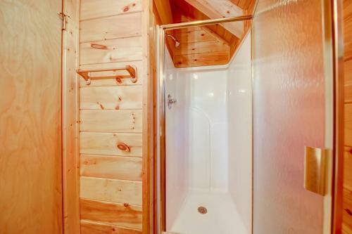 New Log Cabin Hibernation With Mountain Views