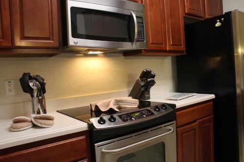 Viz Cay Apartment 202