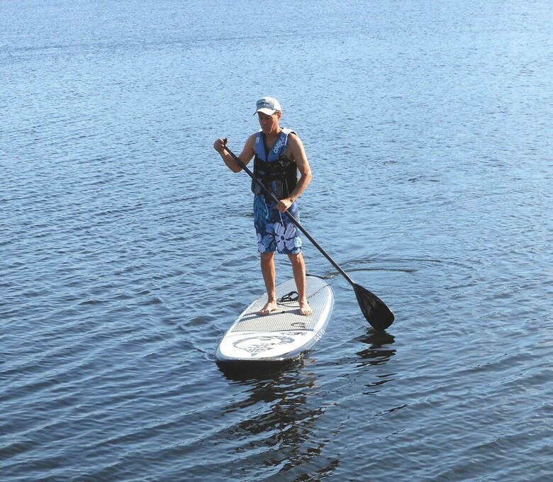 Hostal Lakefront Suites