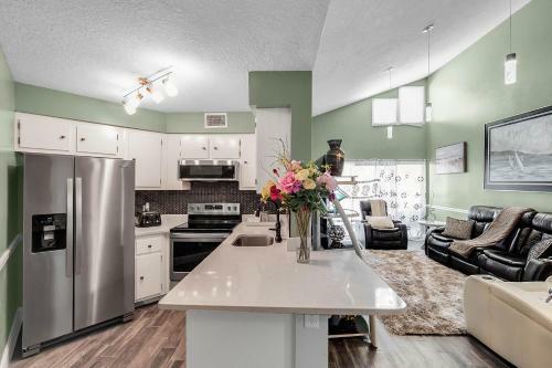 Apartamento Modern Designer Inspired Fully Renovated Condo