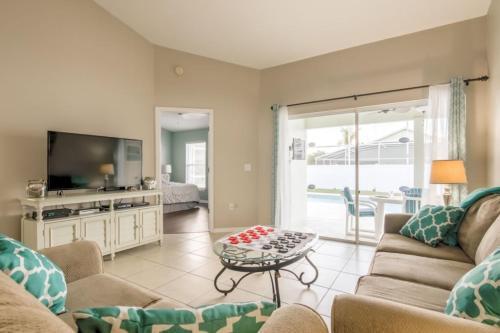Amanda's Cozy Clear Creek Pool Home Home