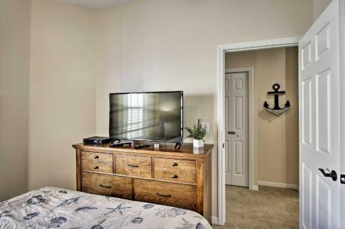 Central Townhome With Pool Access About 10 Min To Disney!