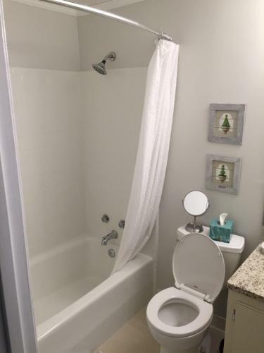 Apartamento Baker Street Condo 2k