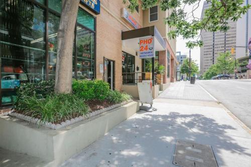 Highrise Atl Downtown Home With A View, Sleeps 4