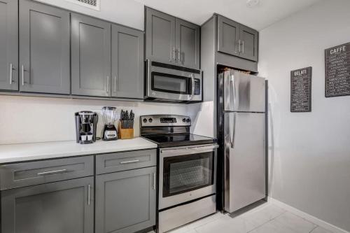 Highrise Atl Downtown Home With A View, Sleeps 4