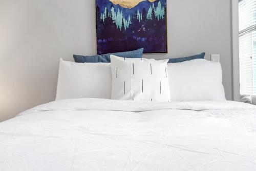 The Apartments At Edgewood