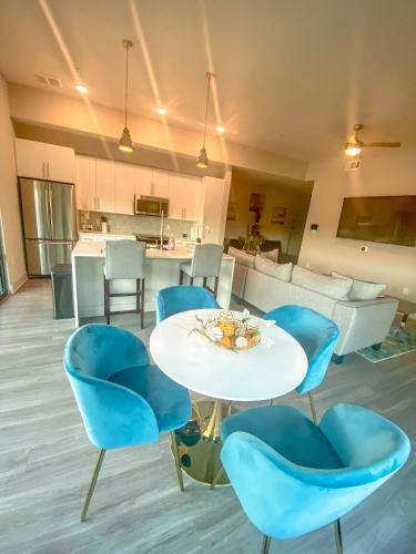 Apartamento Luxurious Midtown 2bed2bath With Sweeping Skyline Views