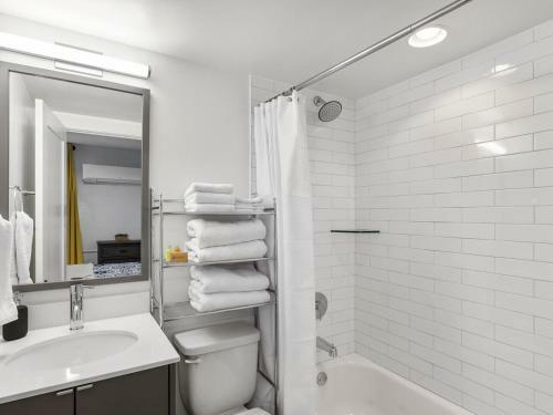 Apartamento Chic Studio With Queen Bed, City Walkable!