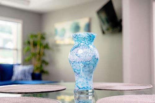 Newly Renovated Hidden Gem