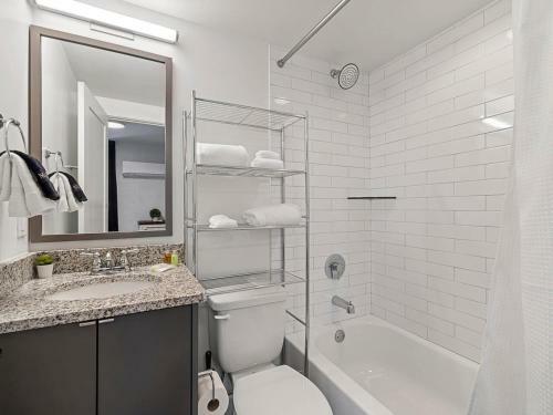 Apartamento Clever Studio With Queen Bed, City Walkable!