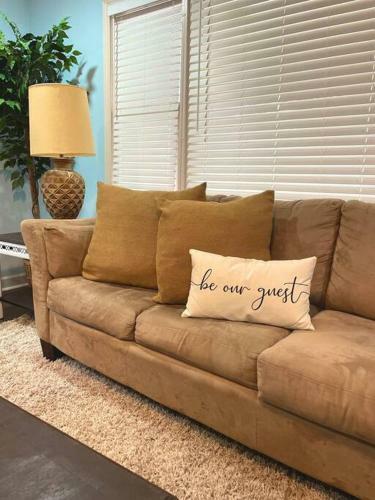 Cozy Vintage Farmhome - Downtown Atl