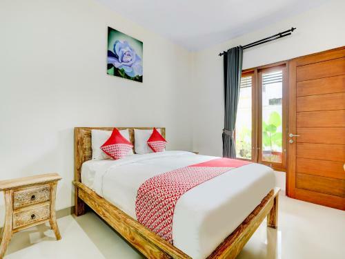 Hotel Oyo 90232 March 67 Stay