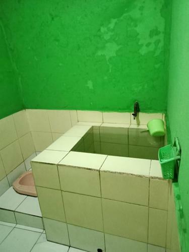 Hostal Penginapan 99
