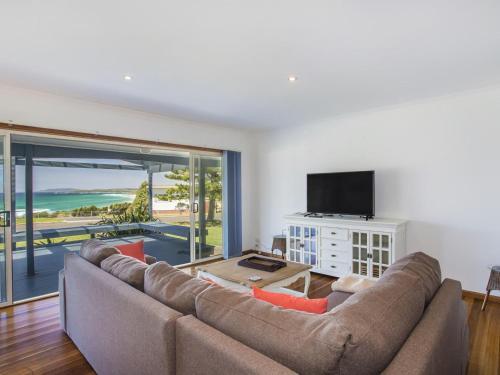 South Pacific Cres 46