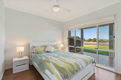 Esplanade Beachfront Victor Harbor