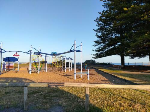Victor Harbor Centre 2 Br Apartment