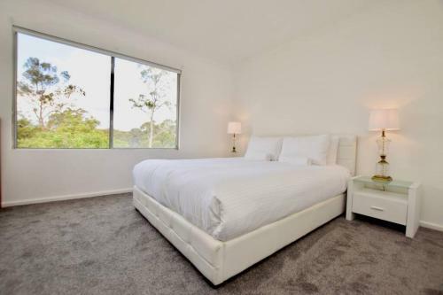 Woodford Oaks