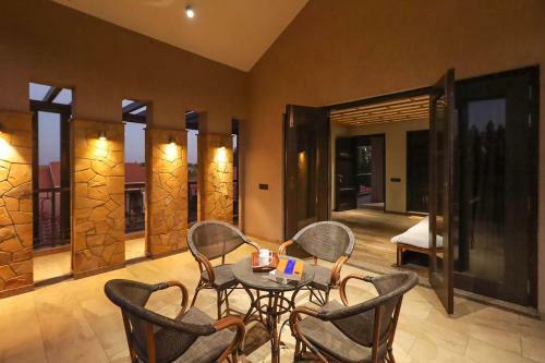 Villa Stayvista At Desert Palms