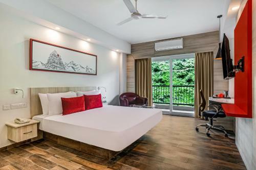 Red Fox Hotel, Neelkanth