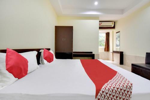 Oyo 46589 Hotel Shivam Paradise