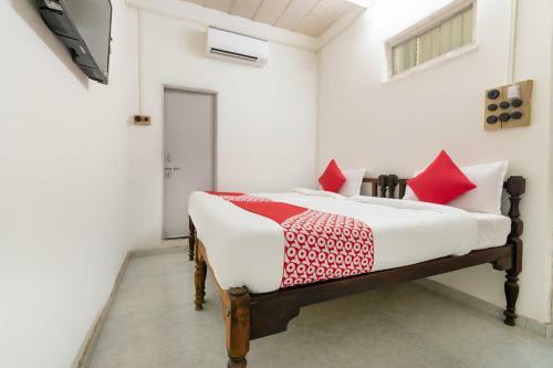 Hotel Oyo 41090 Homi House