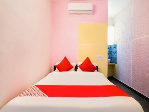 Hotel Staymaker Sonika Grand