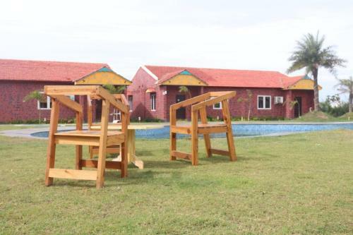 Navagiraga Resorts &hotel