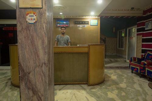 Hotel Oyo 16794 Bidhan Residency