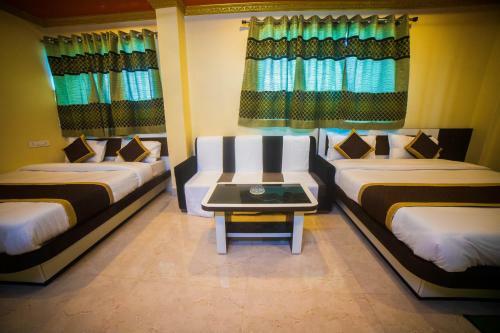 Hotel Tirupati Lodge