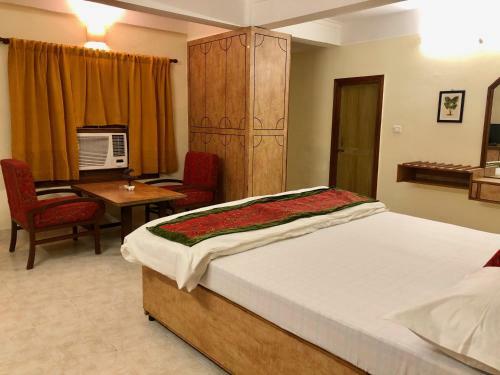 Hotel Saluja
