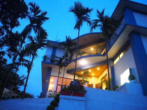 Hotel Royal View Resort