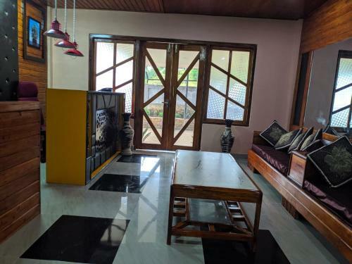 Hostal Garden Residency