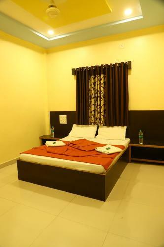 Sai Madhavi Palace Hotel