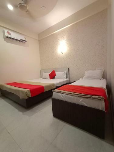 Shree Hotel Shivdhara