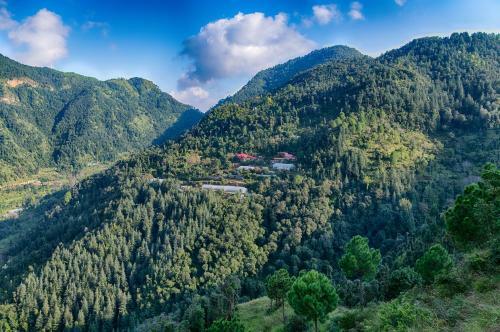 Hotel Sherpa Eco Resort