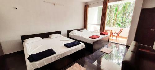 Hotel Hosamane Farm Inn
