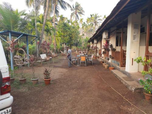 Hotel Savli Resort Shriwardhan