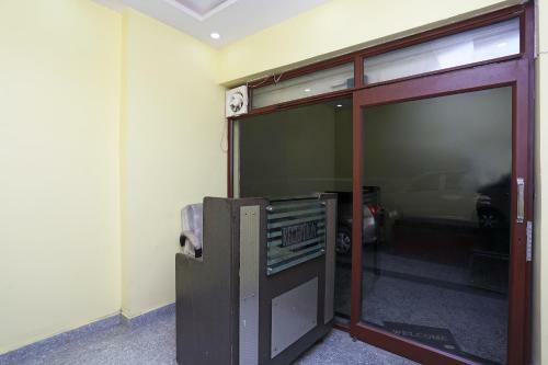 Oyo 28422 Hotel New Taj