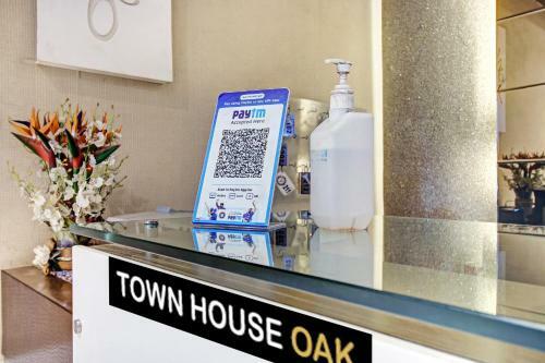 Townhouse Oak 46940 Hotel Vrindavan