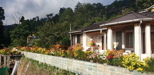 Villa Takdah Heritage Bungalow No Ten