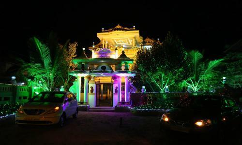 White Gold Palace